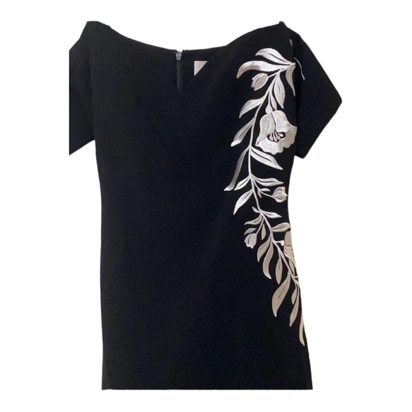 Cinq à Sept Black Floral Embroidered Cold Shoulder Mini Dress Size 6 - Picture 11 of 13
